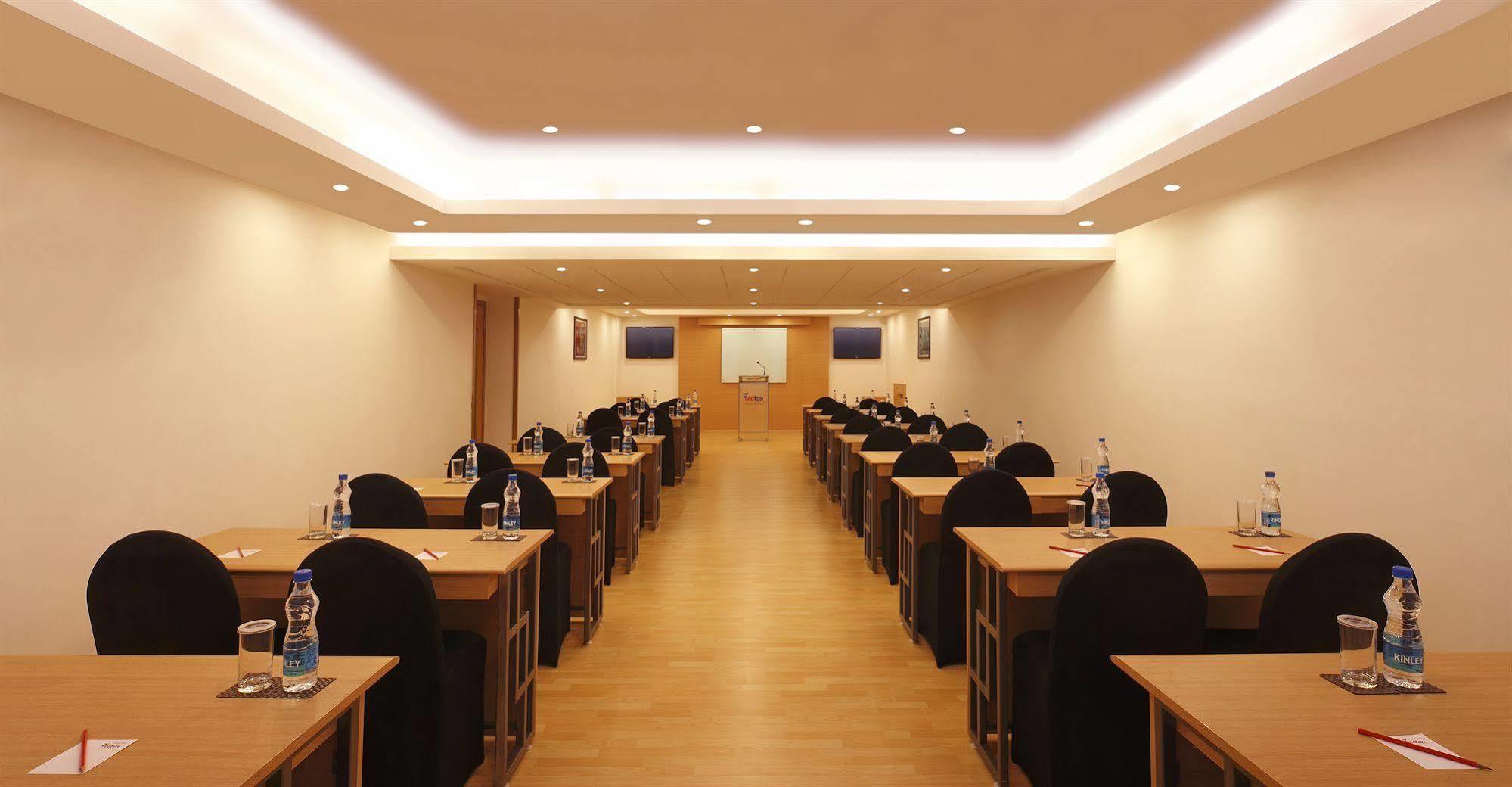 Red Fox By Lemon Tree Hotels, Delhi Airport Νέο Δελχί Εξωτερικό φωτογραφία